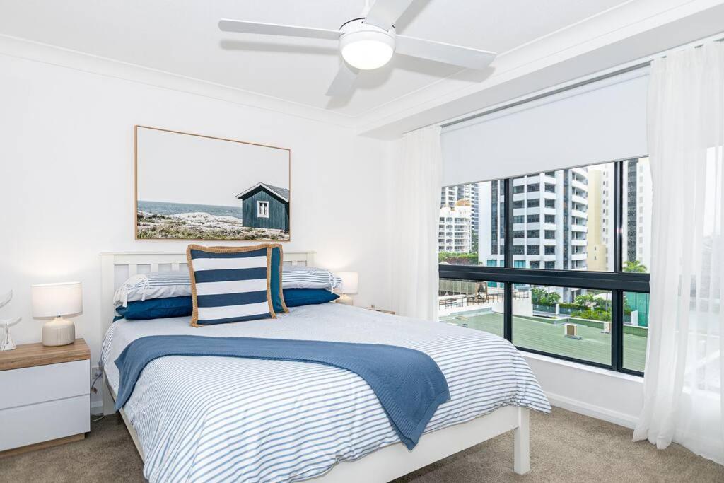 Broadbeach Victoria Square Gold Coast Exterior foto