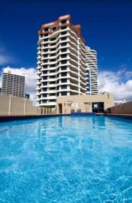 Broadbeach Victoria Square Gold Coast Exterior foto